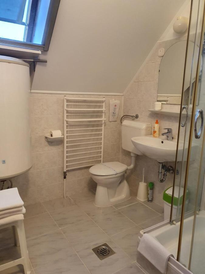 Gála Panzió Simontornya Exterior foto