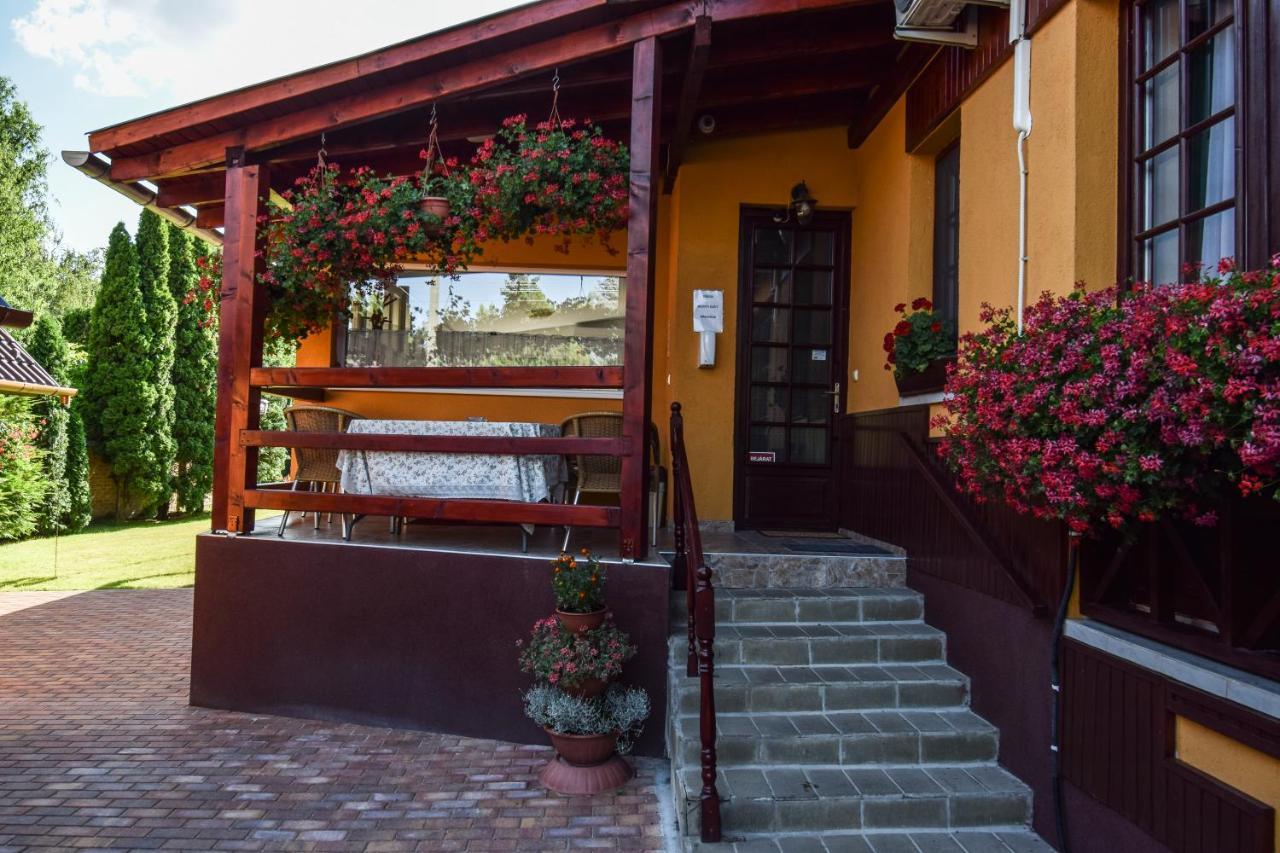 Gála Panzió Simontornya Exterior foto